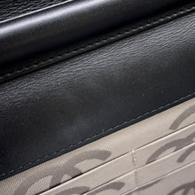 将图像加载到图库查看器中，CHANEL Cambon Chain Wallet Black/SilverA46646 Leather
