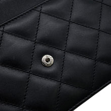 将图像加载到图库查看器中，CHANEL Cambon Chain Wallet Black/SilverA46646 Leather
