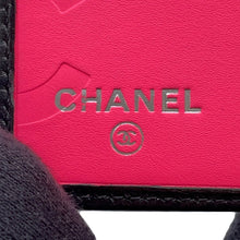 Load image into Gallery viewer, CHANEL Cambon Kiss LockWallet Black/WhiteA26720 Leather
