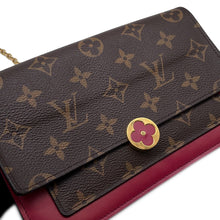 将图像加载到图库查看器中，LOUIS VUITTON Flora Portefeuille Chain Wallet FuchsiaM69578 Monogram/Leather
