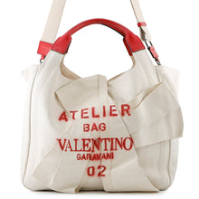 将图像加载到图库查看器中，Valentino Garavani Atelier 02 Bow Edition 2-Way Tote Beige/RedUW0B0H95SVJ Canvas Leather
