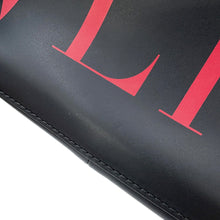 将图像加载到图库查看器中，Valentino Garavani VLTN Crossbody Bag BlackTY2B0719WJW Leather
