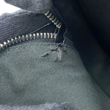 将图像加载到图库查看器中，Valentino Garavani VLTN Crossbody Bag BlackTY2B0719WJW Leather
