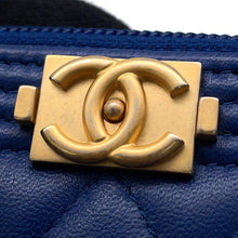 将图像加载到图库查看器中，CHANEL Boy Chanel Compact Wallet BlueA80602 Leather

