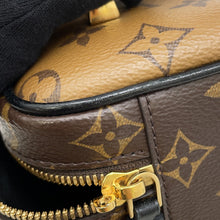 将图像加载到图库查看器中，LOUIS VUITTON Vanity NV NoirM45165 Monogram Monogram Reverse Canvas Size PM
