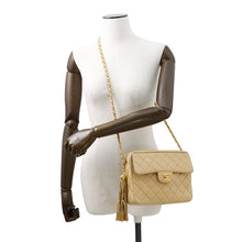 将图像加载到图库查看器中，CHANEL Matelasse Tassel Chain Shoulder Beige Lambskin
