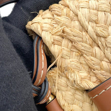 将图像加载到图库查看器中，LOEWE Gate Shoulder Bag Tan/Natural329.13.T20 Raffia Leather Size Small
