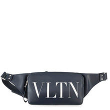 将图像加载到图库查看器中，Valentino Garavani VLTN Crossbody Bag Navy Leather
