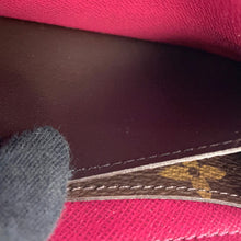 将图像加载到图库查看器中，LOUIS VUITTON Portefeuille Emilie FuchsiaM60697 Monogram
