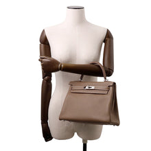Load image into Gallery viewer, HERMES Kelly Retourne Etoupe Togo Leather Size 28
