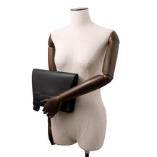 将图像加载到图库查看器中，HERMES Novapolis Pouch Black Evercolor
