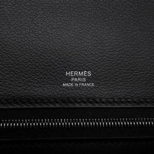 将图像加载到图库查看器中，HERMES Novapolis Pouch Black Evercolor

