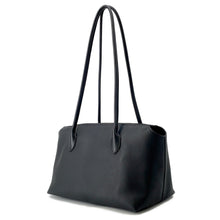 将图像加载到图库查看器中，The Row Terrace Shoulder Bag BlackW1292 Leather
