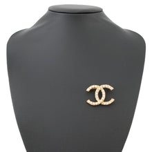 Load image into Gallery viewer, CHANEL CC Logo Brooch Gold Metal Rhinestone Faux Pearl
