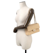 将图像加载到图库查看器中，CHANEL Matelasse W Flap ChainShoulder Bag BeigeA01113 Caviar Leather Size 23
