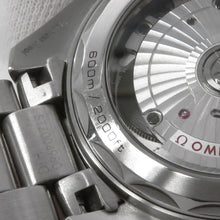 将图像加载到图库查看器中，OMEGA Seamaster Planet Ocean W39.5mm Stainless Steel Black Dial215.30.40.20.01.001
