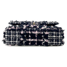 将图像加载到图库查看器中，CHANEL Matelasse ChainShoulder Bag Black/White/PinkA01112 Tweed Lambskin Sequins Size 25
