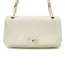 Load image into Gallery viewer, CHANEL Matelasse ChainShoulder Off-whiteAS2318 Calf Leather
