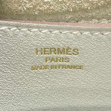 Load image into Gallery viewer, HERMES in-the-loop Tote Bag Beton Taurillon Clemence Swift Leather Size 18
