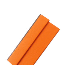 Load image into Gallery viewer, HERMES Ex Libris Earrings Size TPM 18K Pink Gold
