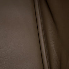 将图像加载到图库查看器中，HERMES ★Bolide Etoupe Taurillon Clemence Size 31
