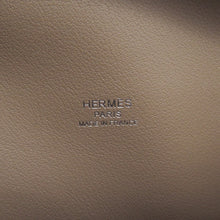 将图像加载到图库查看器中，HERMES Petite course Etoupe Epsom
