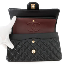 Load image into Gallery viewer, CHANEL Matelasse W flap ChainShoulder BlackA01112 Lambskin Size 25
