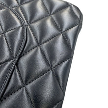 Load image into Gallery viewer, CHANEL Matelasse W flap ChainShoulder BlackA01112 Lambskin Size 25
