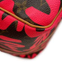 将图像加载到图库查看器中，LOUIS VUITTON Keepall Fuchsia/BrownM93698 Monogram・Graffiti Size 50
