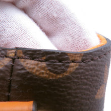 Load image into Gallery viewer, LOUIS VUITTON Beaubourg BrownM43953 Monogram Size MM
