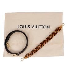 Load image into Gallery viewer, LOUIS VUITTON Beaubourg BrownM43953 Monogram Size MM
