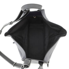将图像加载到图库查看器中，LOEWE hammock Navy/Black38712KBN60 Leather Size Small
