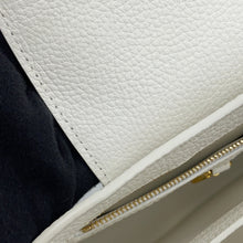 Load image into Gallery viewer, LOUIS VUITTON Cub Cine BlancM54294 Taurillon Leather Size BB

