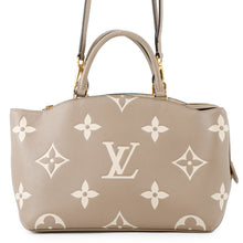 Load image into Gallery viewer, LOUIS VUITTON Petit Palais Tourterelle claimM58914 Two-tone Monogram Empreinte Leather Monogram - Giant Size PM

