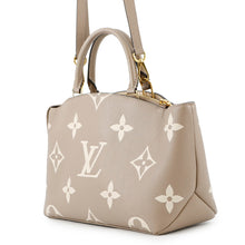 Load image into Gallery viewer, LOUIS VUITTON Petit Palais Tourterelle claimM58914 Two-tone Monogram Empreinte Leather Monogram - Giant Size PM
