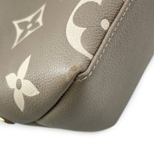 Load image into Gallery viewer, LOUIS VUITTON Petit Palais Tourterelle claimM58914 Two-tone Monogram Empreinte Leather Monogram - Giant Size PM
