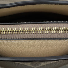 Load image into Gallery viewer, LOUIS VUITTON Petit Palais Tourterelle claimM58914 Two-tone Monogram Empreinte Leather Monogram - Giant Size PM
