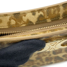 Load image into Gallery viewer, CELINE Triomphe Tilly Leopard One-Shoulder Bag Beige115702 PVC Leather
