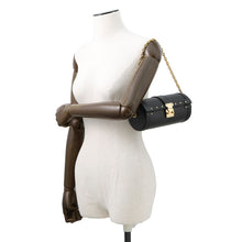 将图像加载到图库查看器中，LOUIS VUITTON Papillon Trunk NoirM58655 Epi Leather
