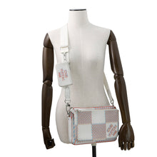 Load image into Gallery viewer, LOUIS VUITTON Trio Messenger WhiteM20665 Damier Giant Spray
