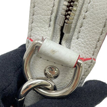 Load image into Gallery viewer, LOUIS VUITTON Trio Messenger WhiteM20665 Damier Giant Spray
