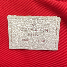 Load image into Gallery viewer, LOUIS VUITTON Trio Messenger WhiteM20665 Damier Giant Spray
