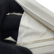 将图像加载到图库查看器中，CHANEL Matelasse Pouch WhiteA80909 Caviar Leather
