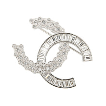 将图像加载到图库查看器中，CHANEL Brooch CC LogoA96994 Metal Rhinestone
