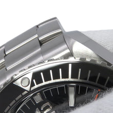 将图像加载到图库查看器中，OMEGA Seamaster Planet Ocean W43.5mm Stainless Steel Black Dial215.30.44.21.01.001
