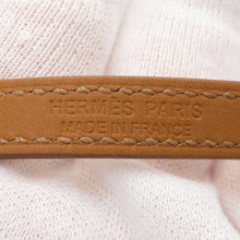 将图像加载到图库查看器中，HERMES Leather Bracelet Croisier Size T2 Nata Swift Leather
