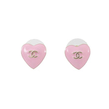 Load image into Gallery viewer, CHANEL CC Logo Heart Earrings PinkABG216 Metal

