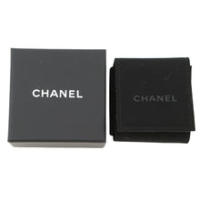 Load image into Gallery viewer, CHANEL CC Logo Heart Earrings PinkABG216 Metal
