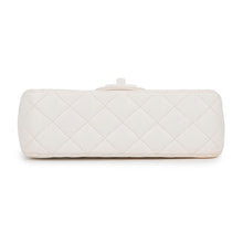 将图像加载到图库查看器中，CHANEL Matelasse Top Handle Bag WhiteAS5243 Lambskin Size 20
