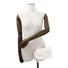 将图像加载到图库查看器中，CHANEL Matelasse Top Handle Bag WhiteAS5243 Lambskin Size 20
